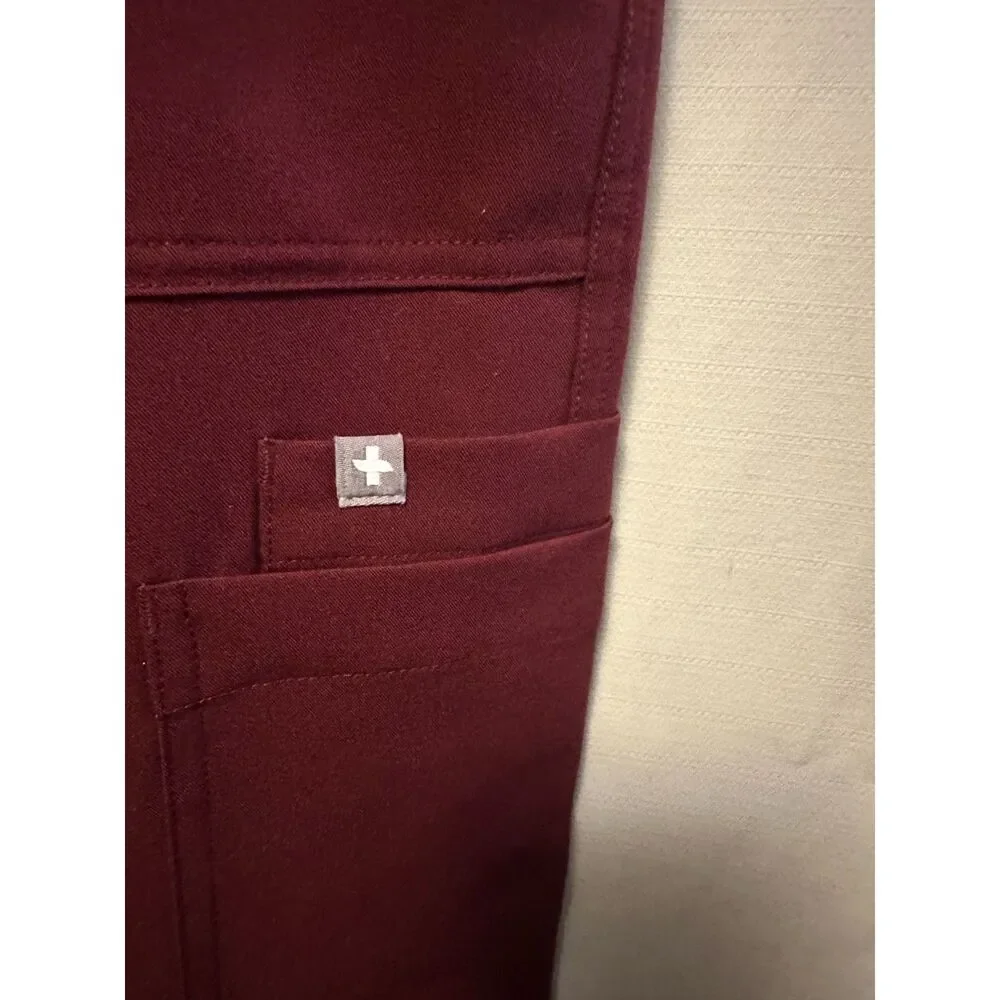 Figs modern slim